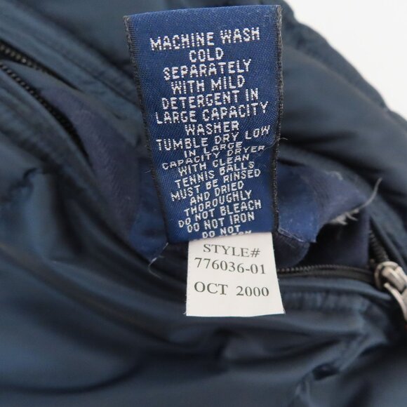 GAP Womens Extra Small XS Blue Red Reversible Zipper Down Puffer Vest 2000 Y2K - Picture 11 of 13